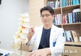 척추관협착증, 방치하면 마비까지… 조기 진단만이 답