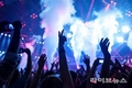 여름 축제 후 계속되는 귀 먹먹함... 소음성 난청 신호일 수도
