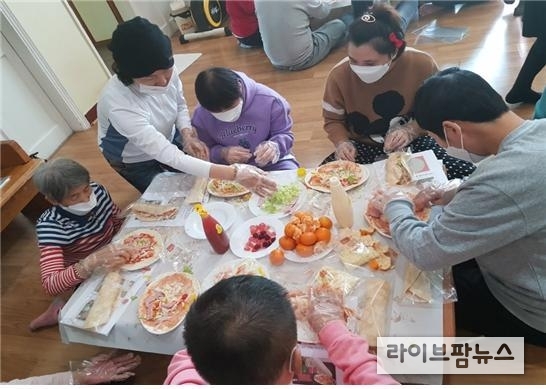 지난 11일 HACCP인증원과 한국여성소비자연합 충북지회는 청주 베데스다의 집에서 HACCP 쿠킹클래스를 개최했다.