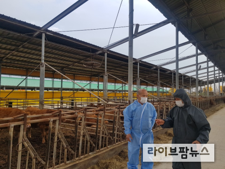 축산물품질평가원 광주전남지원은 최근 전국 축산물 거래가격 서비스에 대한 고객 만족도 조사를 실시하고 고객감동의 기틀을 마련했다.