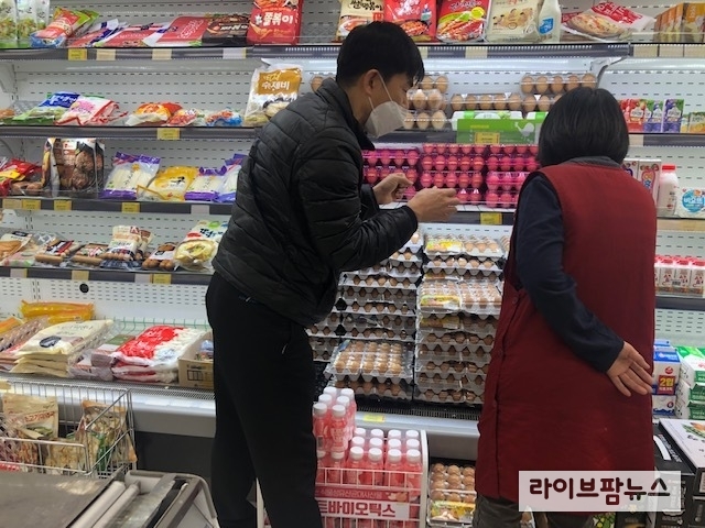 축산물품질평가원 충북지원은 최근 ‘계란 이력제’ 이행 준비 상태를 점검했다.