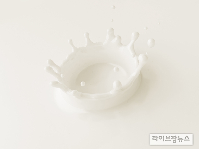 우유는 칼슘과 각종 비타민이 풍부한 음료로 많은 영양소가 함유돼 있어 완전식품이라고도 불린다. 이처럼 우유는 건강에도 좋지만 피부에도 이로운 영향을 준다.