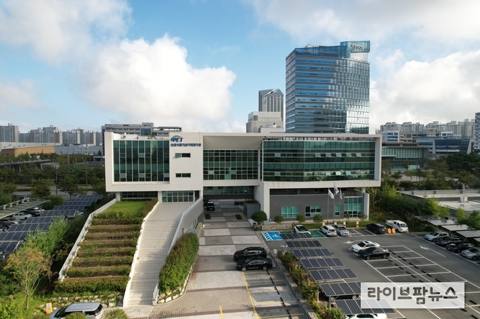 농림식품기술기획평가원 전경.