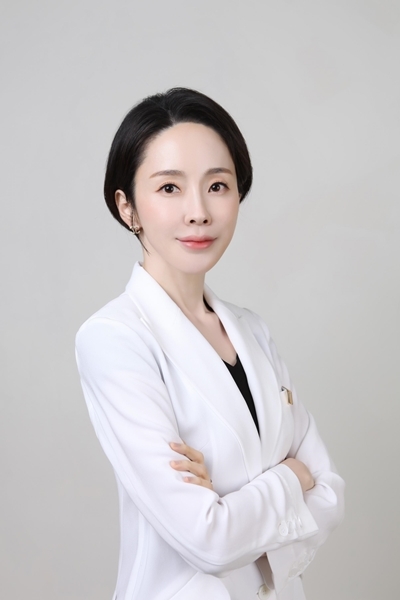 청담솔루션의원 김솔 대표원장