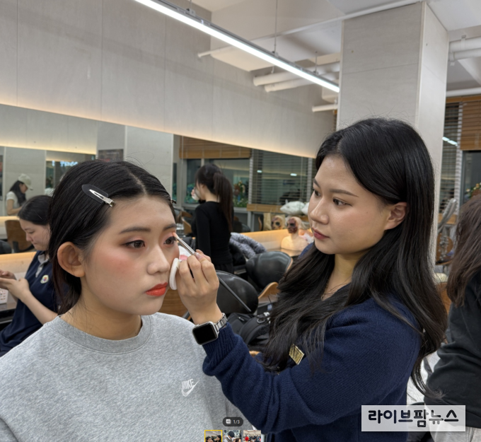 SBS아카데미미용학원 인천서구캠퍼스 수업 모습.(사진=SBS아카데미미용학원 인천서구캠퍼스)