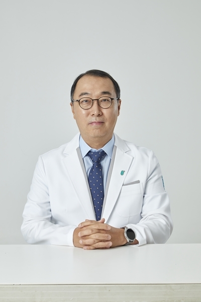 생기한의원 창원점 송성문 대표원장.
