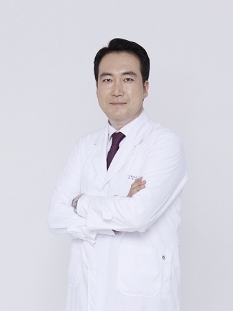 유진성형외과 강태조 원장.