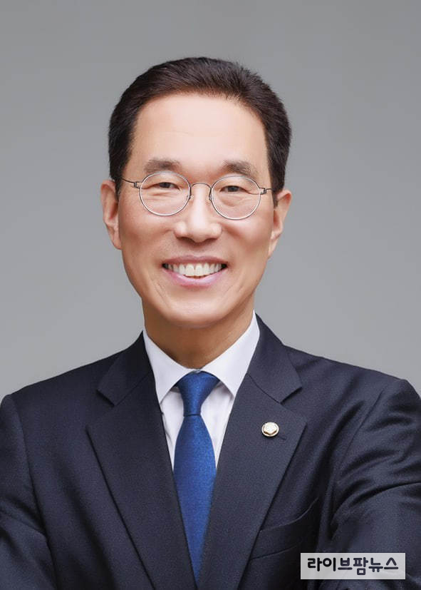 김주영 국회의원. 