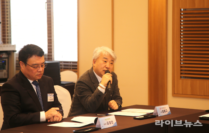 함흥규 사장이 7일 진행된 ‘2025 안전문화 사회공헌 활동 업무 협약식’에서 인사말을 하고 있다.(사진=한전산업개발)