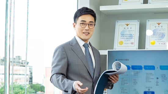법무법인 더앤 이현중 대표변호사.
