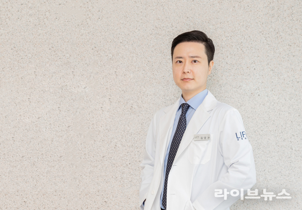 대구 리프트성형외과 김영관 원장