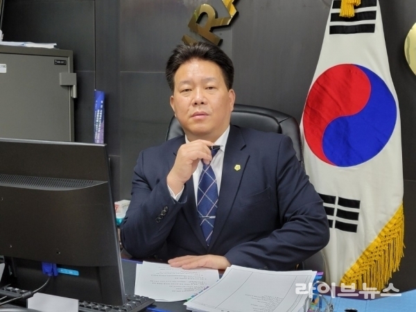 송진호 제21대 대통령 선거 예비 후보.(사진=송진호 제21대 대통령 선거 예비 후보 사무실)