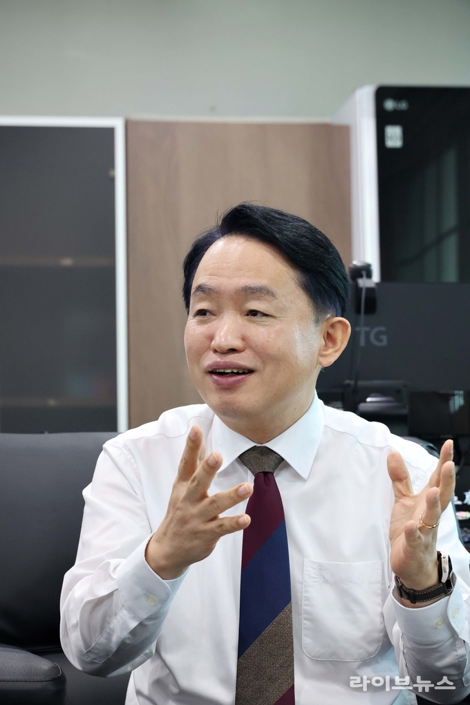 김찬진 인천동구청장.(사진=인천동구)