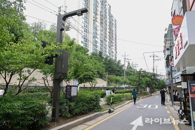 노원구 일대에 설치된 스마트폴 가로등.