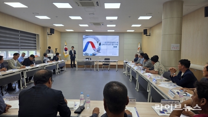 축산물품질평가원 대구경북지원은 지난 2일, 전국한우협회 대구경북도지회 소속 회원들을 대상으로 ‘경북지역 한우 품질 현황’ 특강을 진행했다.