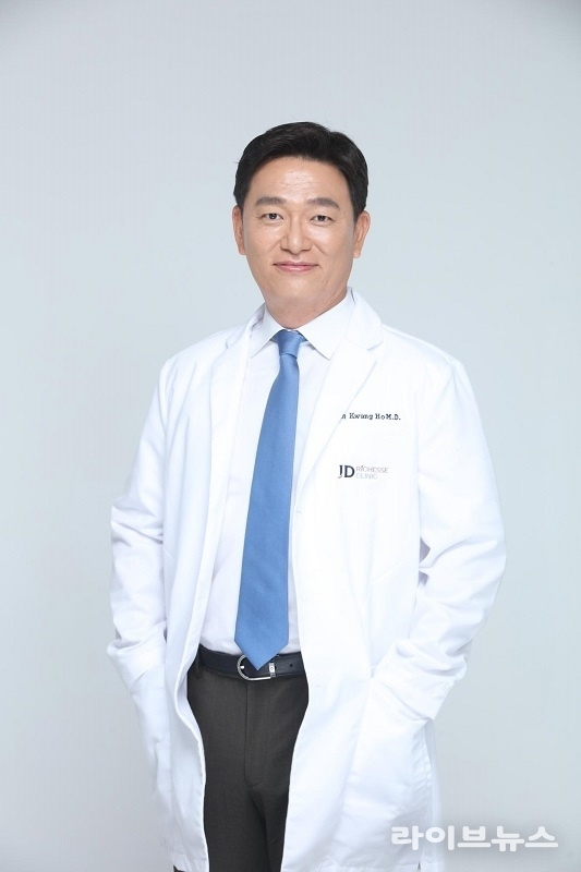 제이디 리체스클리닉 신논현 김광호 원장