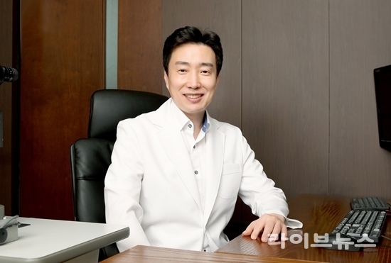 하늘안과 이창건 대표원장