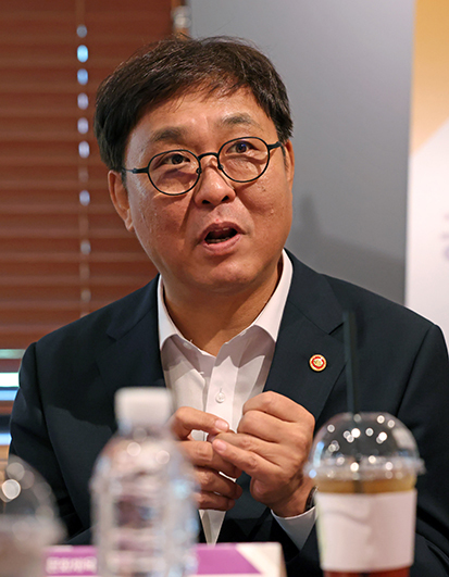 최휘영 문체부장관