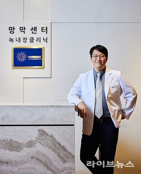 하늘안과 망막센터장 유형곤 교수