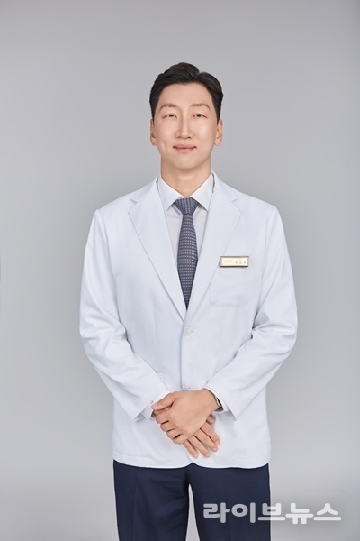 W의원 삼성점 장웅철 대표원장