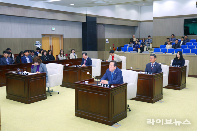 인천중구의회 제328회 임시회 제1차 본회의 모습.(사진=인천중구의회)