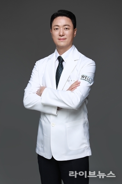 웰스피부과 압구정본점 류효섭 원장