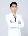 비절개 모발이식 통한 M자 탈모 교정, 얼굴형까지 보완 도움