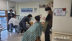 인천신체장애인복지회, 병동 입원환자 위한 미용봉사