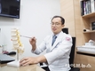 다리 저림 동반한 허리 통증, 척추관협착증 의심 필요