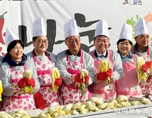 한돈자조금, 2025 국회 생생텃밭 김장나눔행사 동참