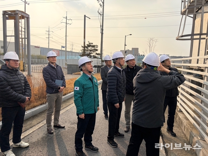 식품진흥원, 설 명절 연휴 앞두고 기관장 특별안전점검 실시 - 뉴스 썸네일 이미지